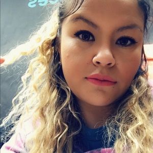 Meet your Posher, Mariana